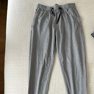 Tommy John go anywhere joggers. Grey. Medium